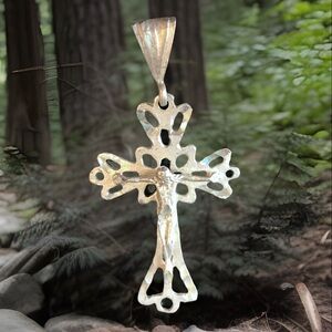 Vintage 80s Sterling Silver Cross Pendant Open Work Rough Cut Victorian 2X1” EUC